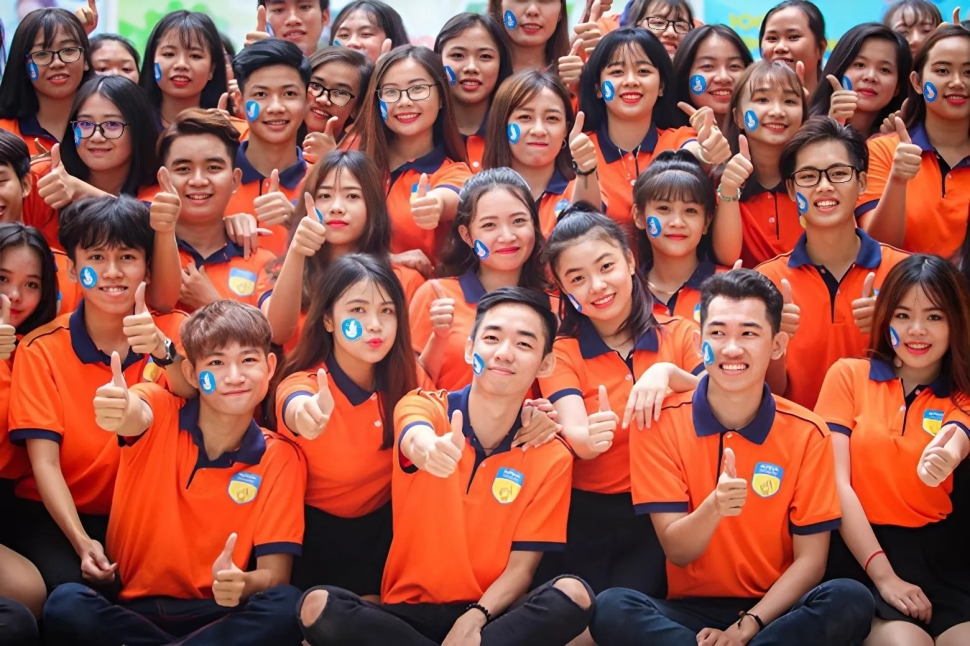  Áo thun đồng phục Trường Đại Học Hutech